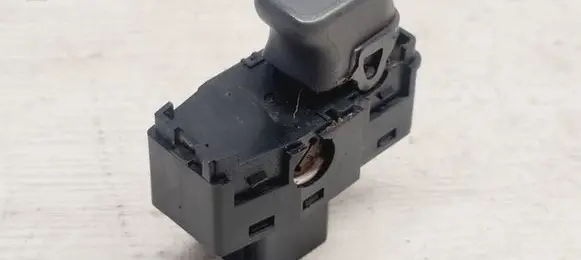 Volvo S60 Electric window control switch 9472275 19206