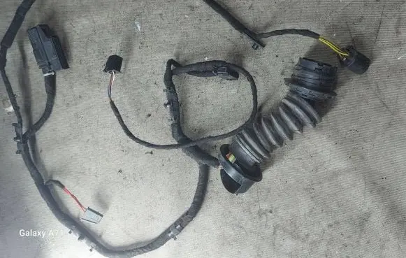Ford Galaxy Front door wiring loom