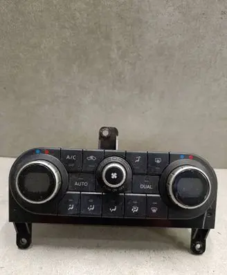 Nissan Qashqai Climate control unit 27500BR47B C1519