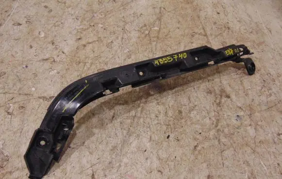 BMW 1 E81 E87 Rear bumper mounting bracket 51127058517