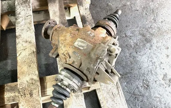 BMW X3 E83 Rear differential 7535119