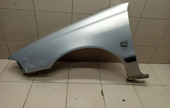 Volvo S40, V40 Fender