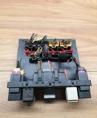 Volkswagen PASSAT B6 Comfort/convenience module 3C0937049E H37S1002 F005V00526