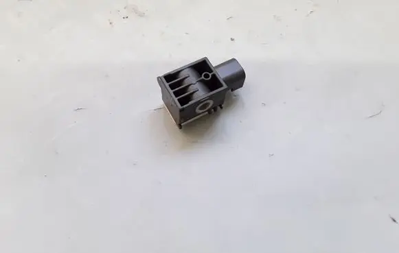 KIA Carens II Airbag deployment crash/impact sensor 959201D000 1D95920000