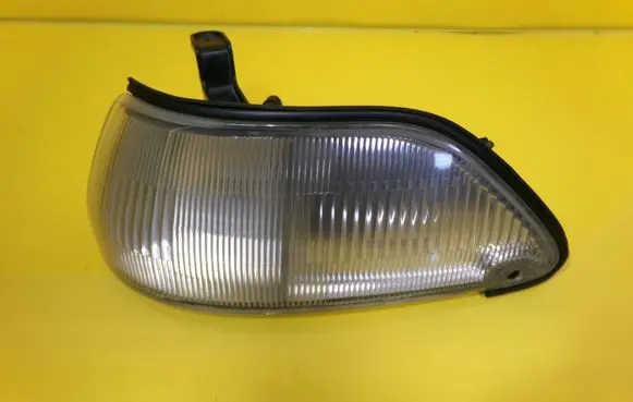 Toyota Carina T190 Front indicator light 20-198