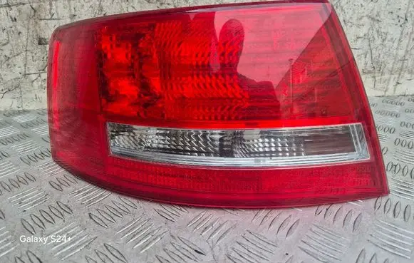 Audi A6 S6 C6 4F Rear/tail lights 4F5945095L 436111 436121