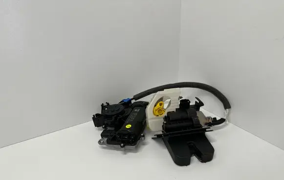 Audi Q7 4M Tailgate/trunk/boot lock/catch/latch 4M0827887B 4M0827506B