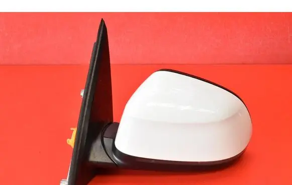 Front door electric wing mirror