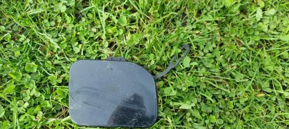BMW iX Front tow hook cap/cover 7933625