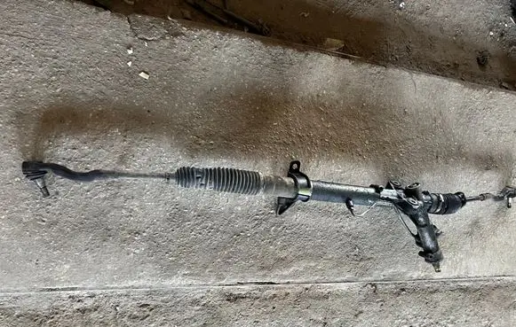 Mercedes-Benz Vito Viano W639 Steering rack R63911011016