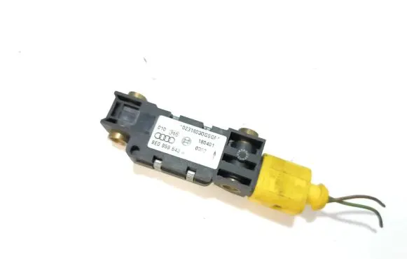 Audi A6 S6 C5 4B Airbag deployment crash/impact sensor 8E0959643A 180401 02318030GSGF