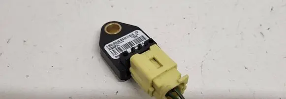 Chrysler Sebring (JS) Airbag deployment crash/impact sensor P04896061AA TC4ME16574C116