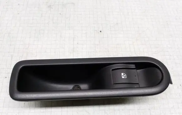 Renault Megane II Electric window control switch