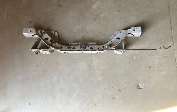 Chevrolet Orlando Top upper radiator support slam panel 