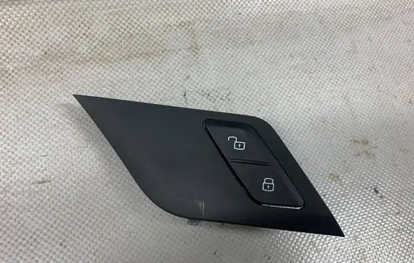 BMW X3 G01 Central locking switch button 7410294