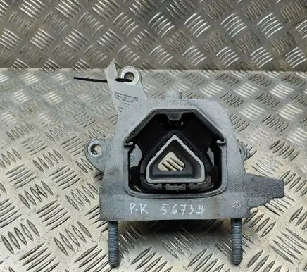Peugeot 2008 II Engine mount bracket 9826551380