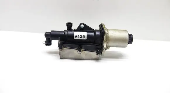 Porsche Cayenne (92A) Convertible roof hydraulic pump 7L0142060A
