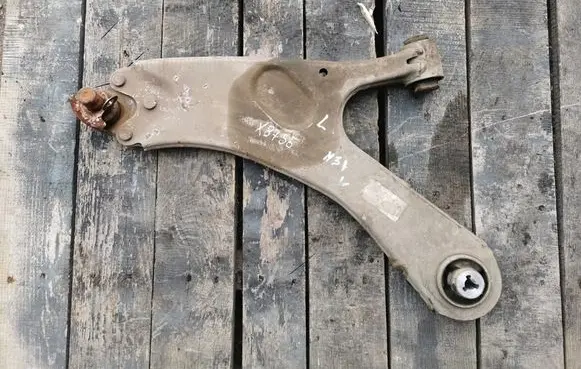 Front lower control arm/wishbone