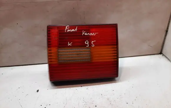 Volkswagen PASSAT B3 Tailgate rear/tail lights 3A9945167A