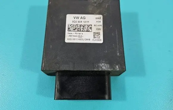 Volkswagen Golf VII Central body control module 5Q0906121H IMPRK1445835
