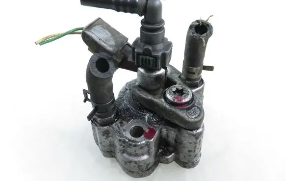 Renault Clio III FAP injector 539470