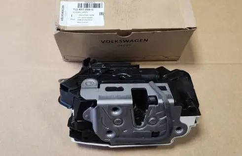 Volkswagen Multivan T6 Front door lock 7L1837016E 7L1837016C NE64755
