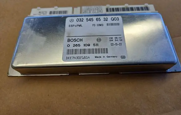 Mercedes-Benz SL R230 ESP (stability system) control unit 0325456532 0265109511