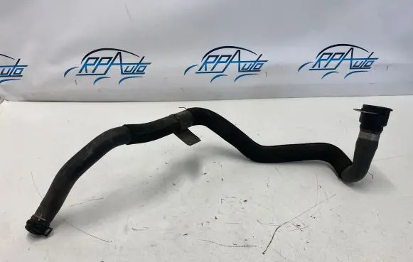 Audi Q7 4L Engine coolant pipe/hose 7L6122109D 114425