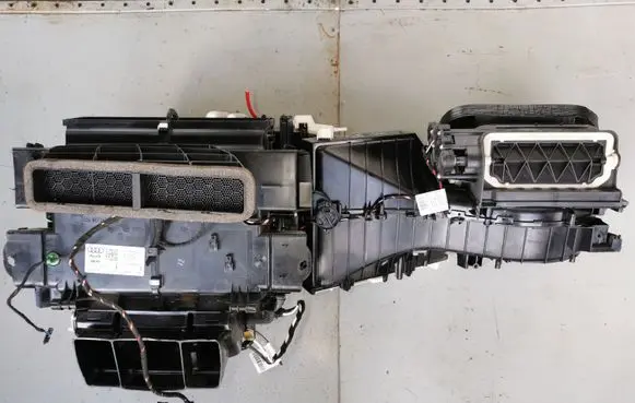 Audi Q5 SQ5 Interior heater climate box assembly 8T1820005Q