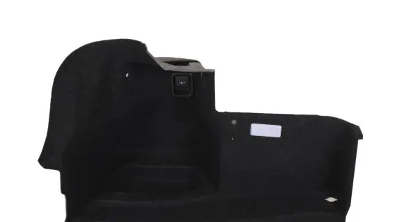 Trunk/boot side trim panel