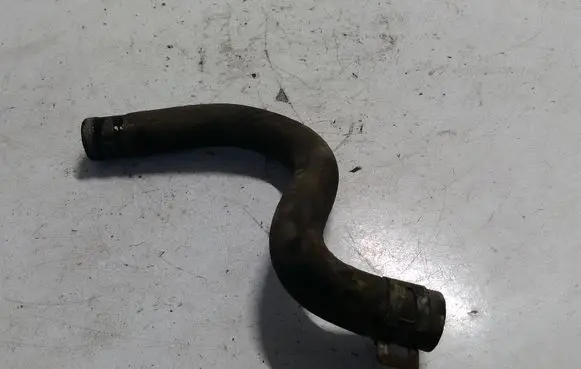 Toyota Avensis T250 Engine coolant pipe/hose