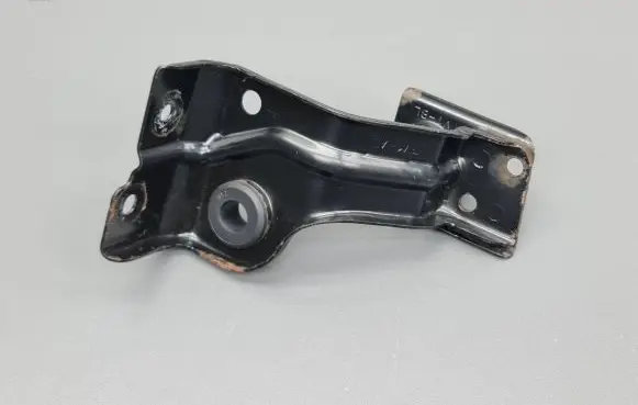 Honda Civic IX Radiator mount bracket TV1AL