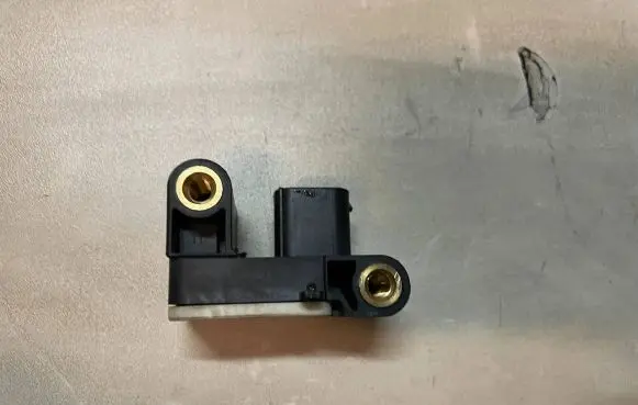BMW X5 E70 Airbag deployment crash/impact sensor 6911003