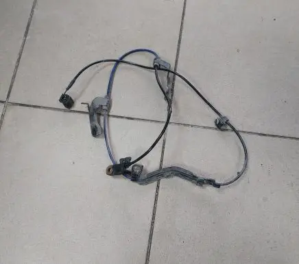 Toyota C-HR I ABS brake wheel speed sensor 89542F4010