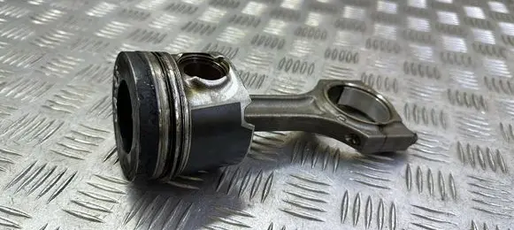 BMW 3 F30 F35 F31 Piston with connecting rod 