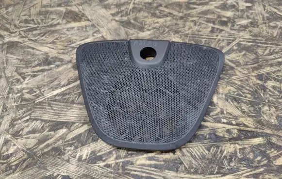 Dash center speaker trim cover