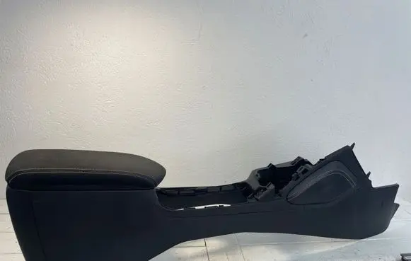 Honda Civic IX Center console 83LAL007C8