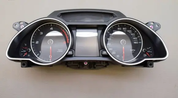 Audi A5 Sportback 8TA Speedometer (instrument cluster) 8T0920984K