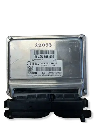Audi A4 S4 B6 8E 8H Engine control unit/module 0261208690 8E0909557R