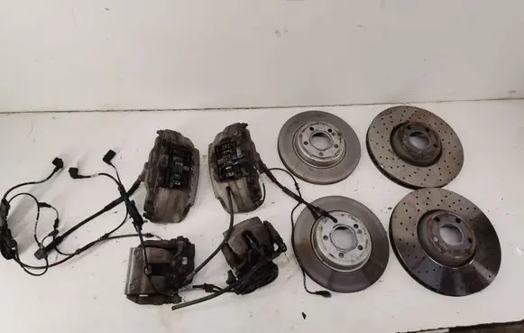 Mercedes-Benz E W213 Brake discs and calipers set 
