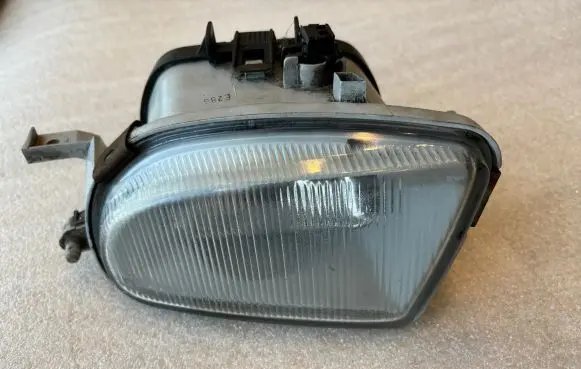 Mercedes-Benz CLK A209 C209 Front fog light 1708200156 14726100 1NB00755501