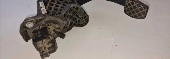 Clutch pedal