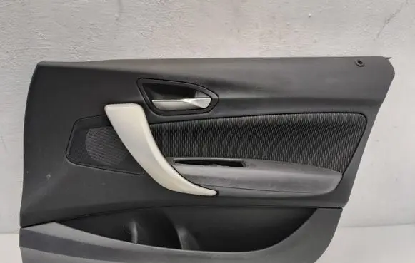 BMW 1 F20 F21 Front door card panel trim 9237710