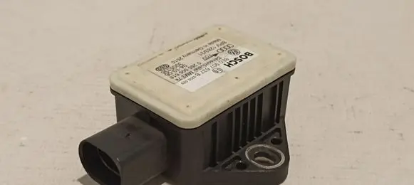 Audi A6 S6 C6 4F ESP acceleration yaw rate sensor 8E0907637B