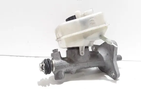 Mercedes-Benz C W203 Master brake cylinder A2034300002