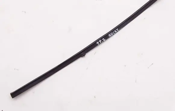 Daihatsu Rocky Door glass trim 