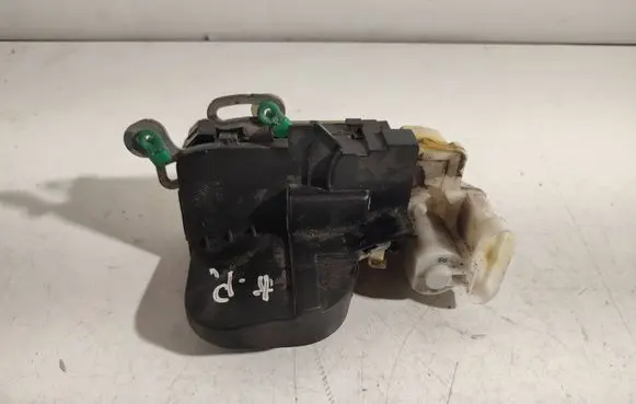 Alfa Romeo 147 Front door lock