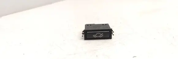 BMW 3 E46 Tailgate opening switch 61318365579 8365579