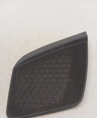 Mercedes-Benz Vito Viano W638 Side speaker trim/cover 6386890466