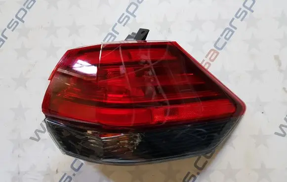 Nissan Rogue Rear/tail lights 265506FL0A 265506FL0C
